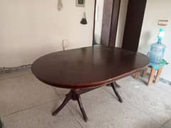 wooden dinning table