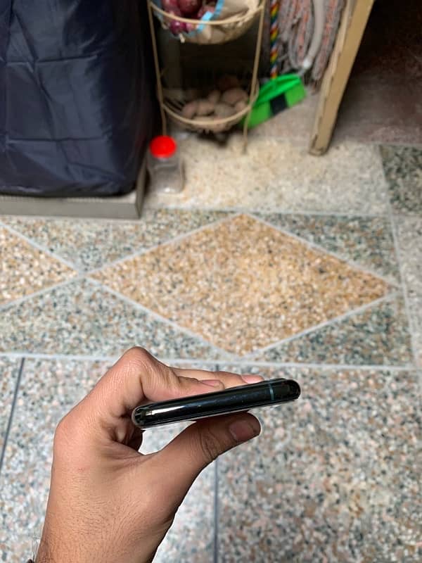 iphone 11 pro 256 gb 7