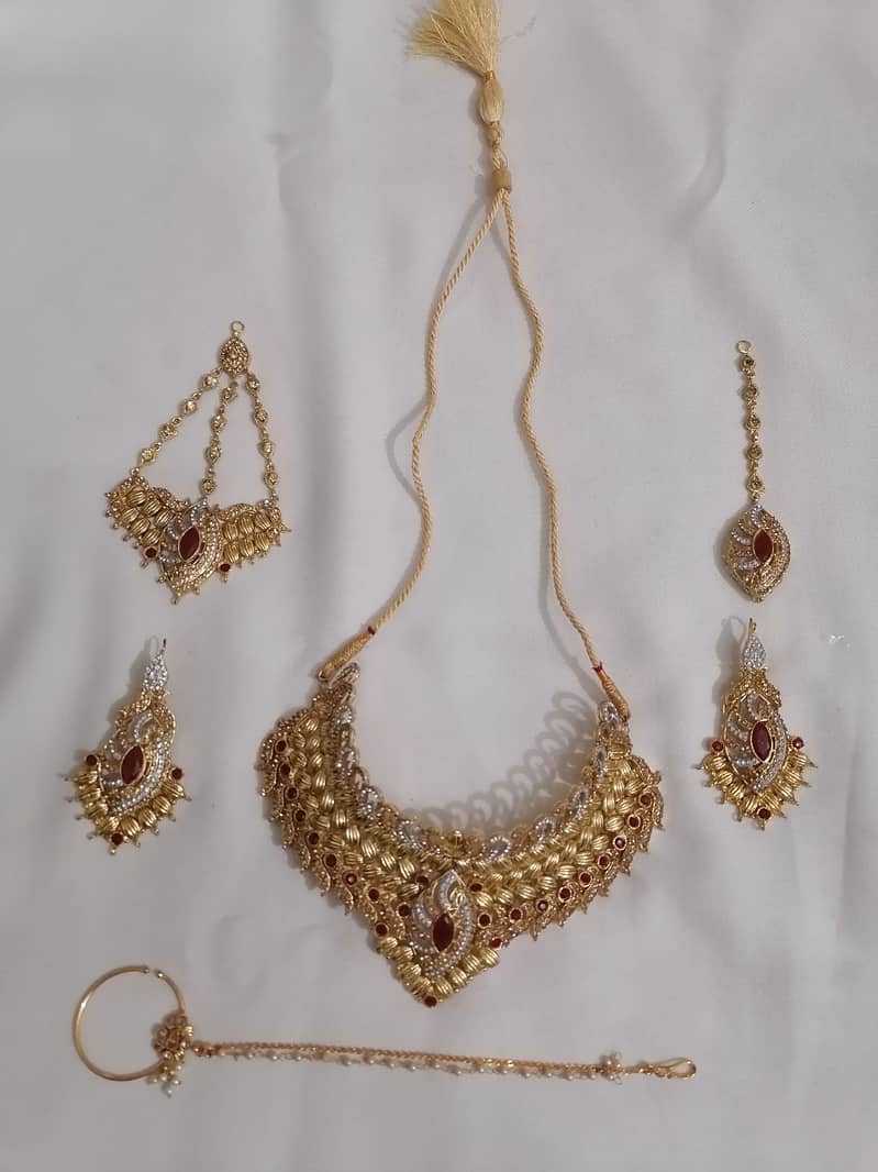 Beautiful Jewelry Set also For Bridal 0