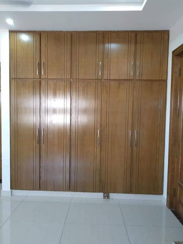 kitchen and wardrobes 7