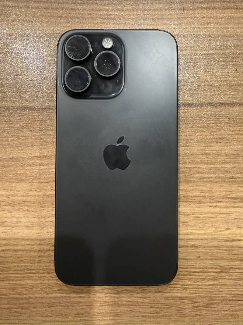 iPhone 15 Pro Max 256 gb HK model black 2