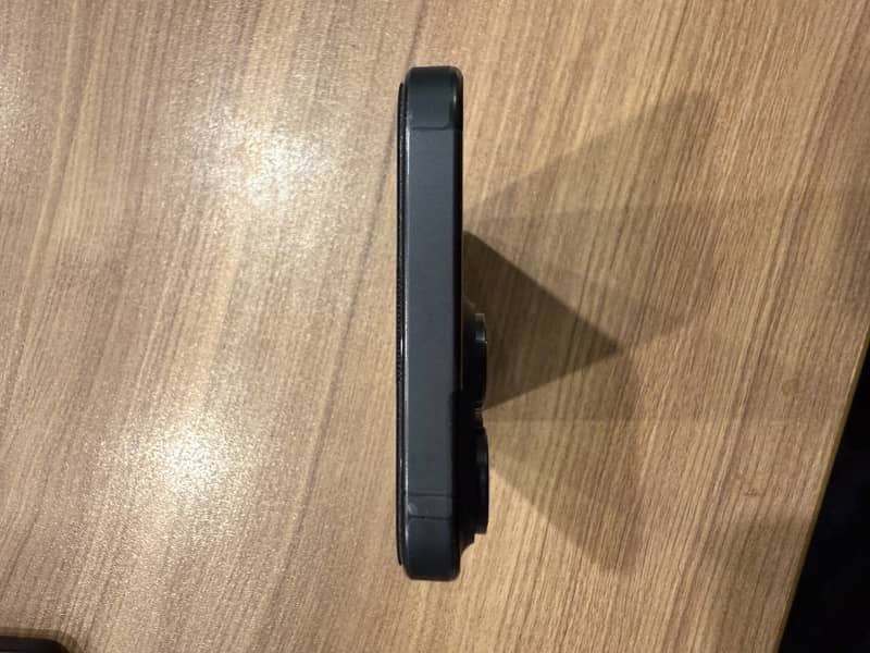 iPhone 15 Pro Max 256 gb HK model black 5