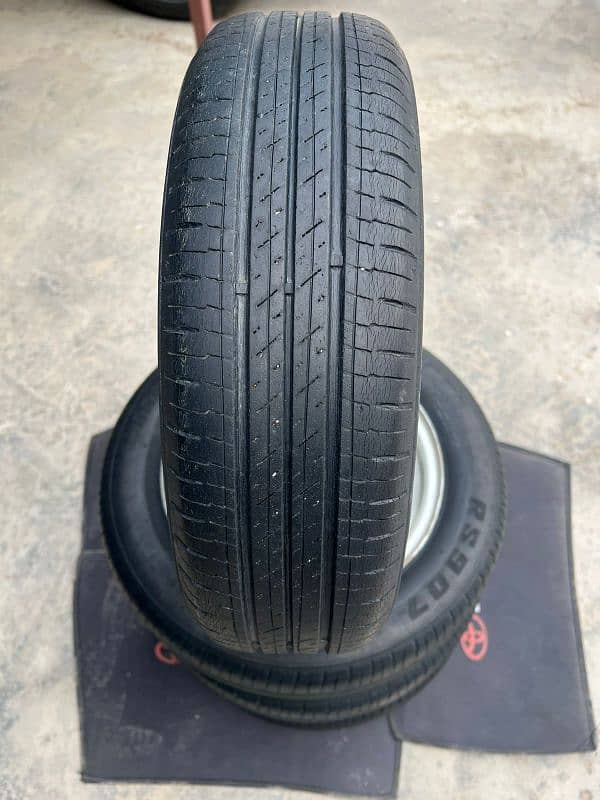 R. 12 tubeless tyres gud condition 1