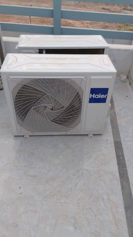 Hair AC 1.5 ton available hy  good condition 1