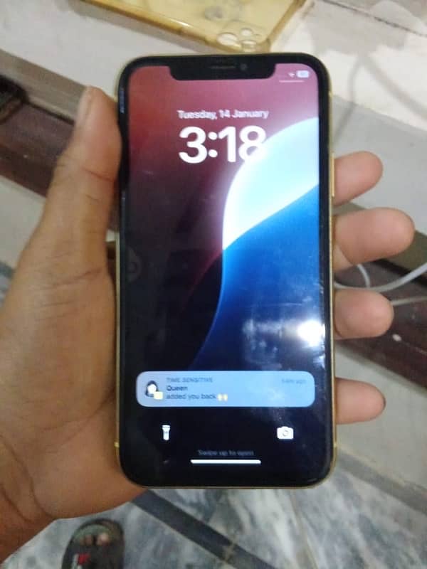 iPhone 11 good condition non pta 3