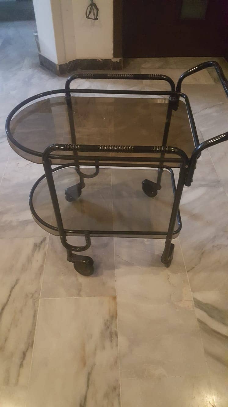 Tea trolley 2