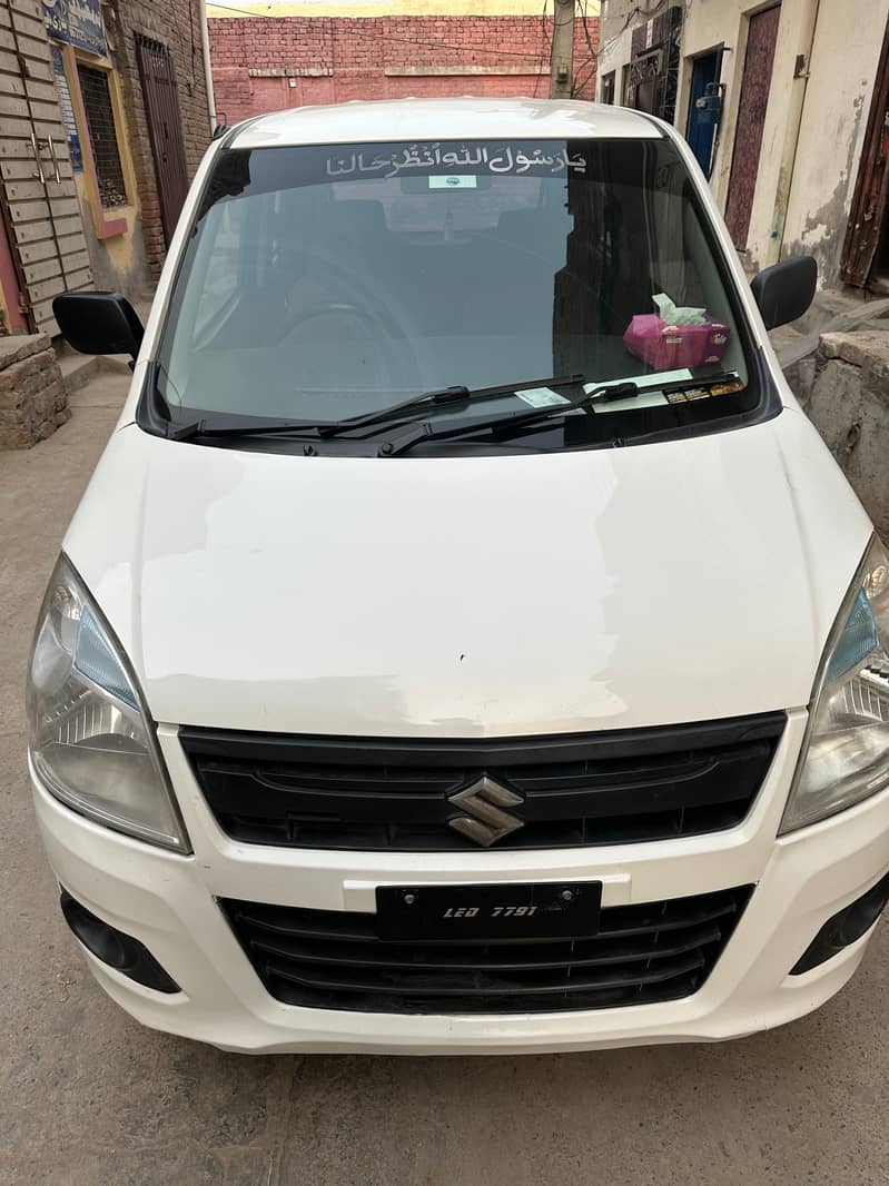 Suzuki Wagon R 2018 10