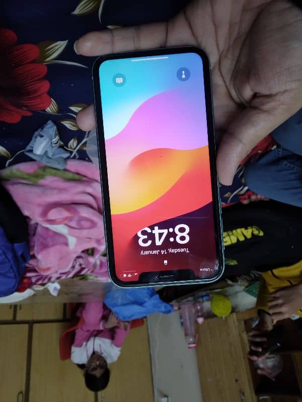 I buy from dubai iPhone 11 6