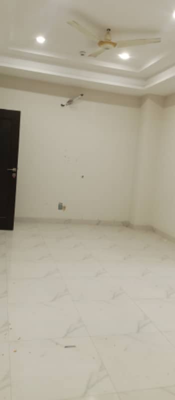 2 Bedroom Apertment for SALE in Bahria Town Phase 7 Rawalpindi/Islamabad 3