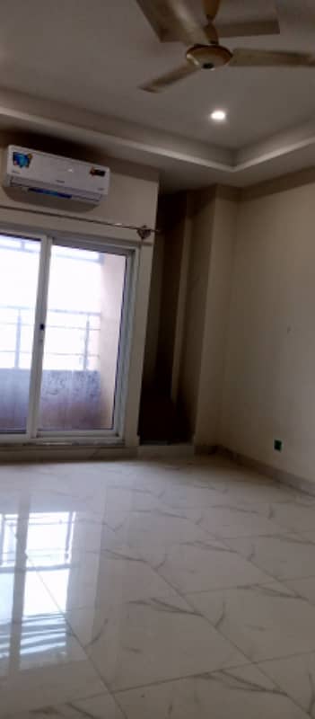 2 Bedroom Apertment for SALE in Bahria Town Phase 7 Rawalpindi/Islamabad 4