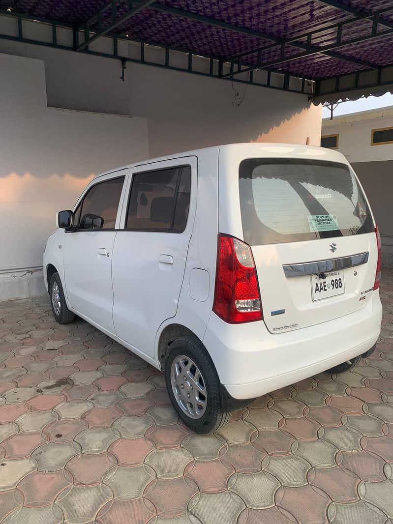 Suzuki Wagon R 2022 Both auto and manual 10