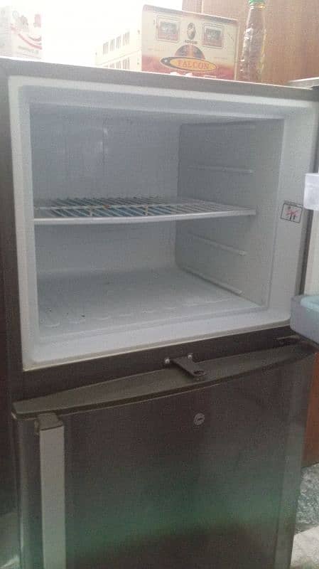 Dawlance Refrigerator 9