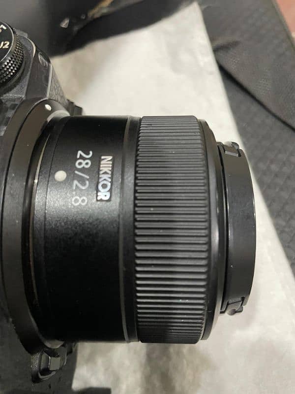 Nikon z6 + 28mm 2.8 +64 gb xqd card 6