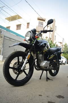 yahama YBR125G