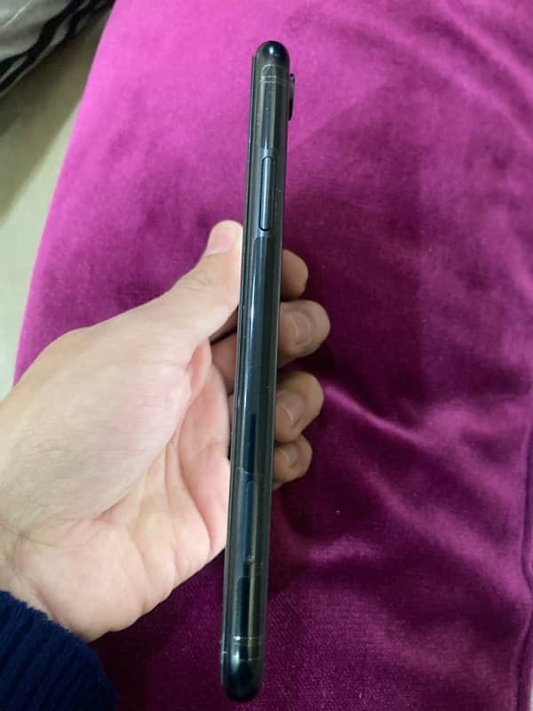 iphonexr dual pta panel ma line water pack face id ok line ki gurenty 3