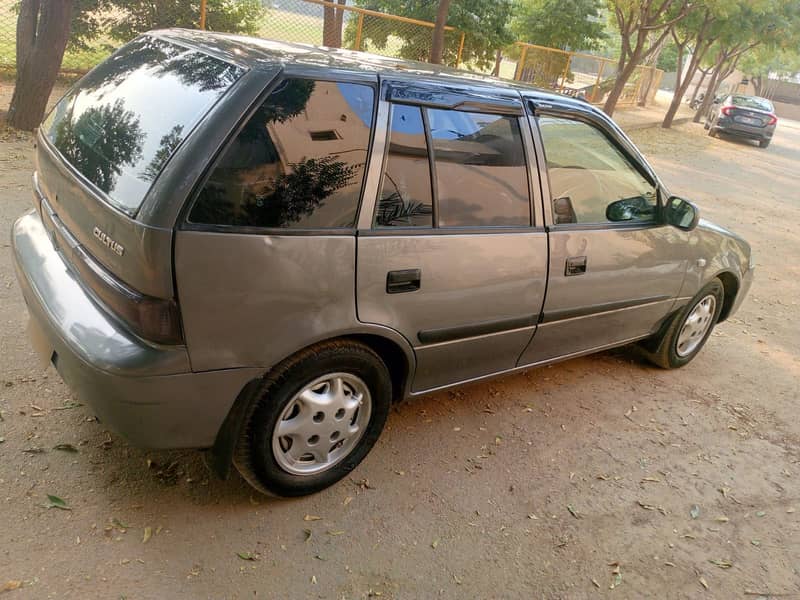 Suzuki Cultus VXR 2011 5