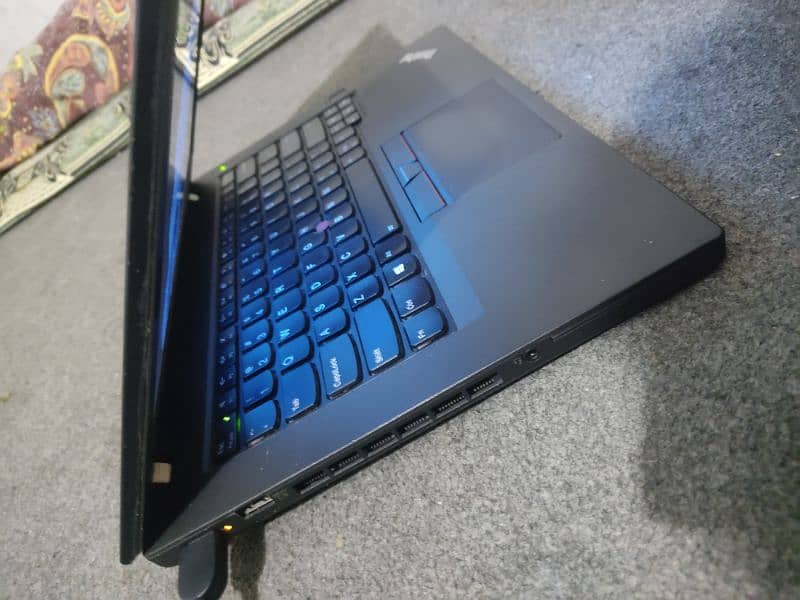 Lenovo Thinkpad T470p 6