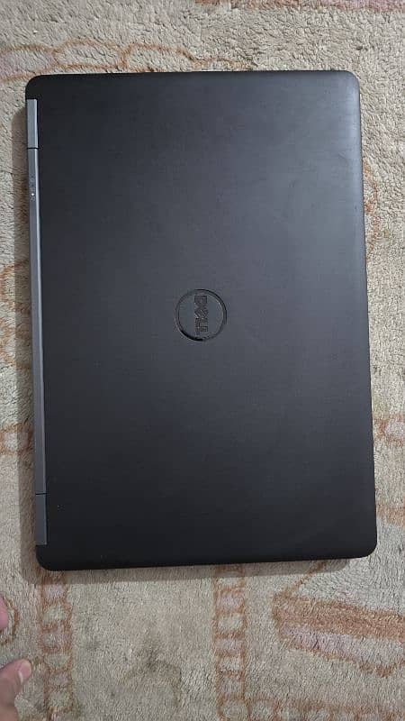 Dell laptop core i7 256GB SSD and 12 RAM Graphic card 2GB 4