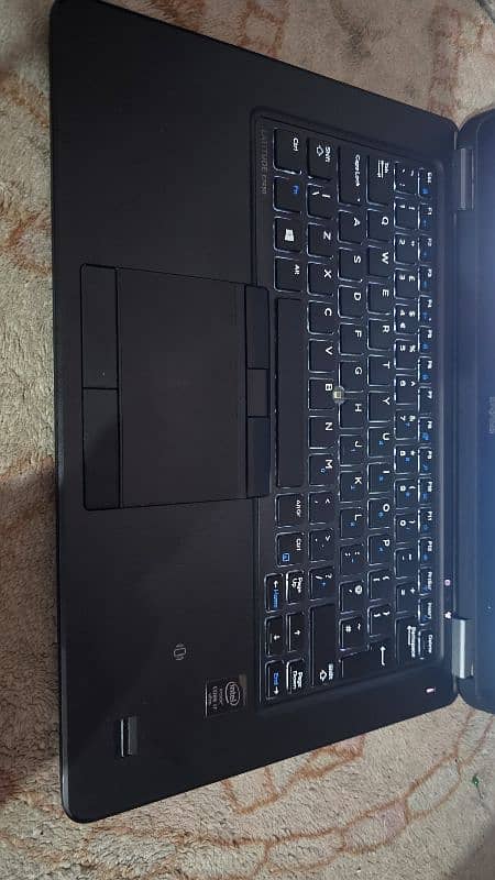 Dell laptop core i7 256GB SSD and 12 RAM Graphic card 2GB 10