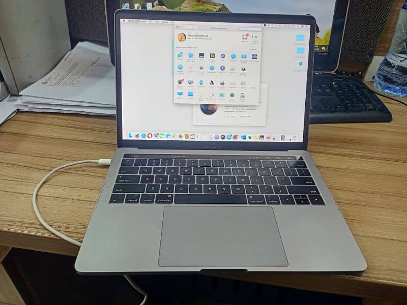 Apple MacBook pro 2017 For Sale 5