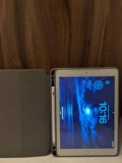 Ipad 6th Generation [Pen & Cover Included]