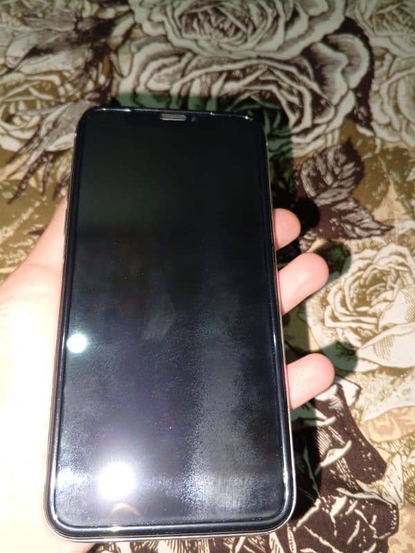 I am selling my iphone X 2