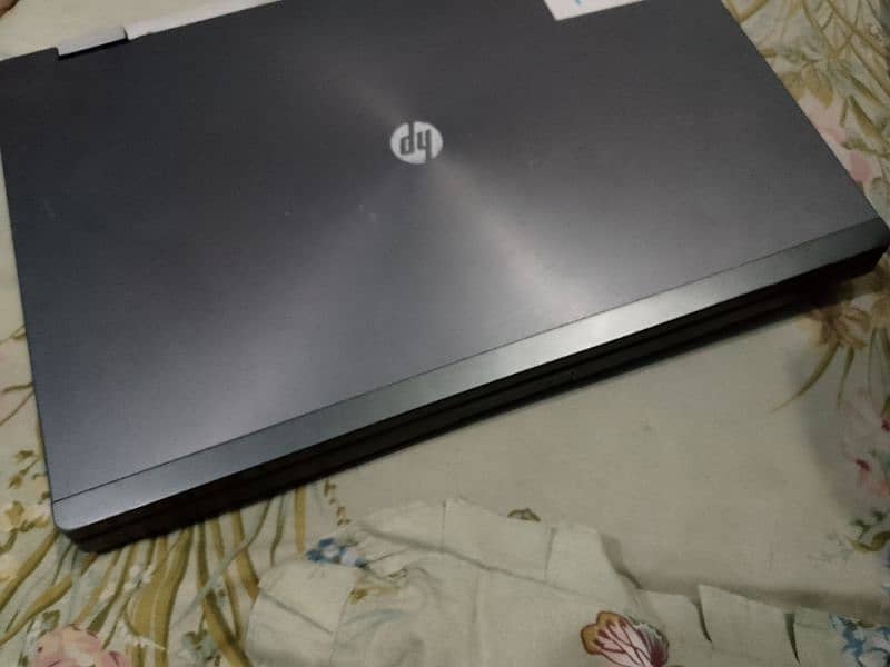 HP Elitebook work station 2