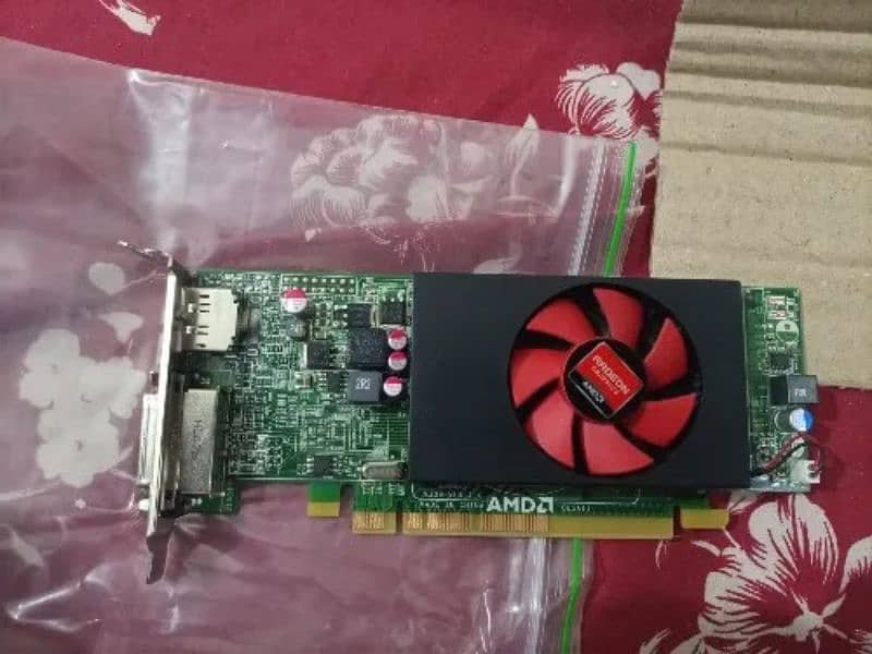 AMD R5 240 1GB DDR3 0