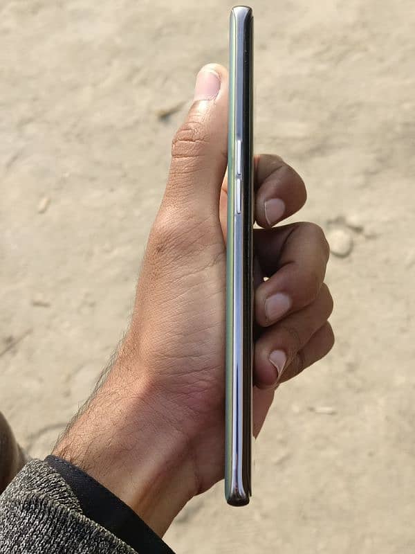 Oppo Reno 5 pro 3