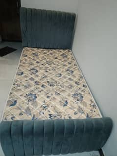 Single bed , good condition for sale