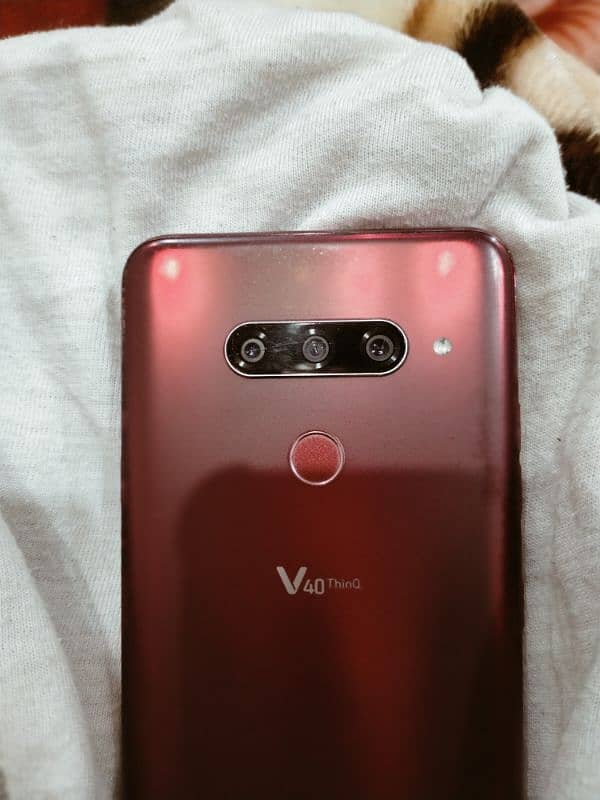 LG V40 thing Dual Sim 6/128 (Snap Dragon 845) 2