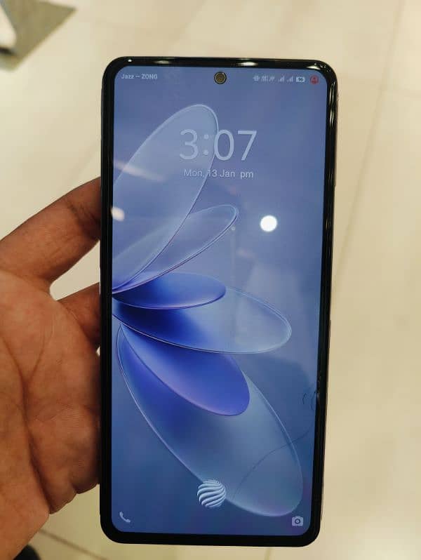 vivo v27e 8+8Gb 256Gb urgent For Sale 2