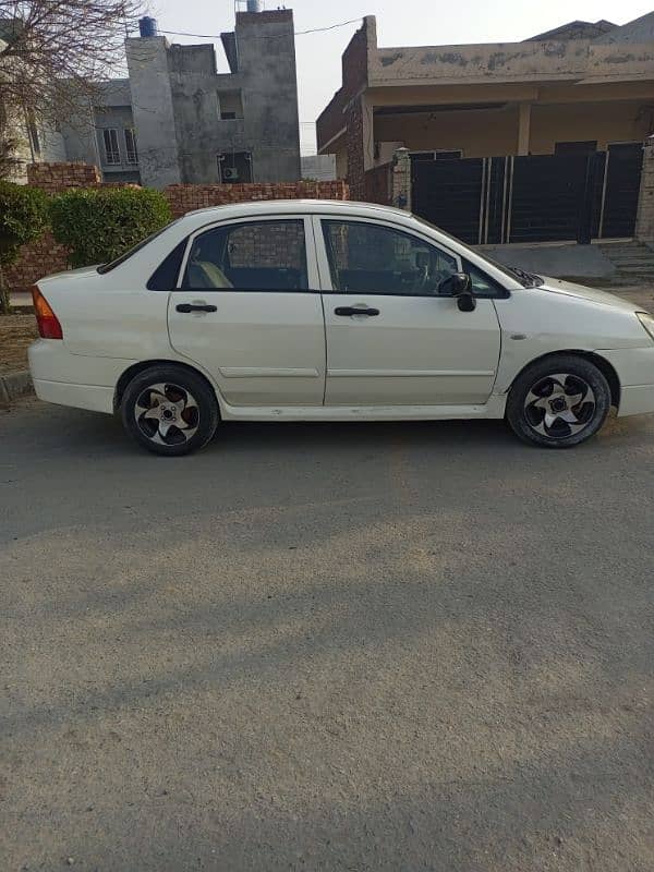 Suzuki Liana 2007 white sedan good 2