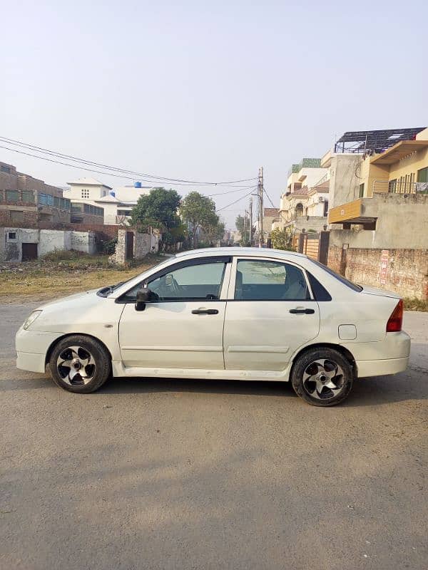 Suzuki Liana 2007 white sedan good 3