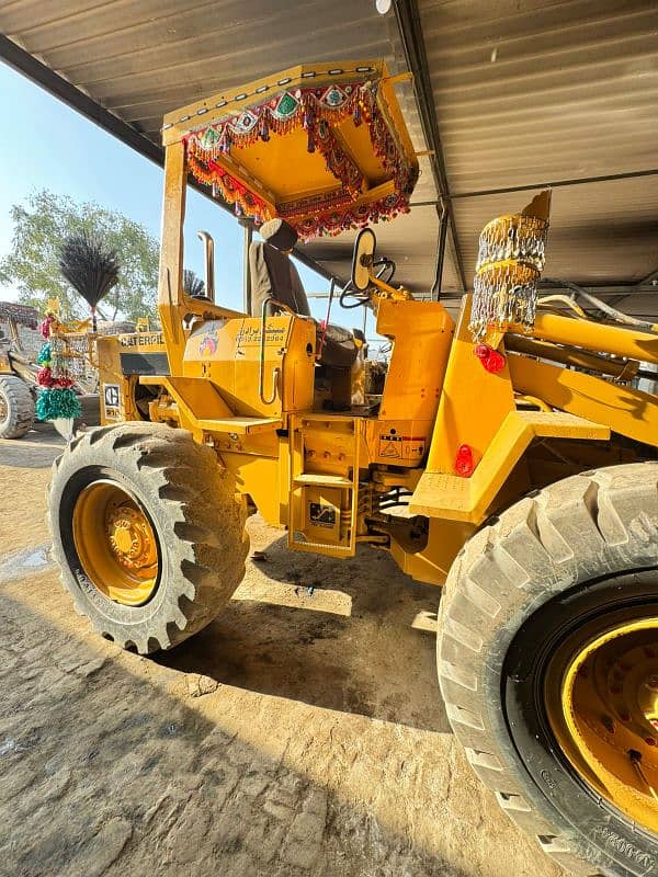 caterpillar 910 well loader 1