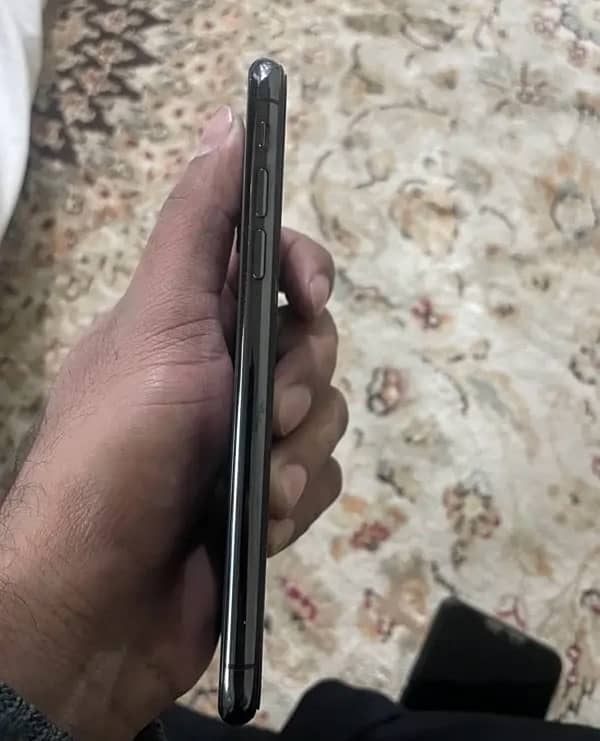 iphone XS PTA approved 4