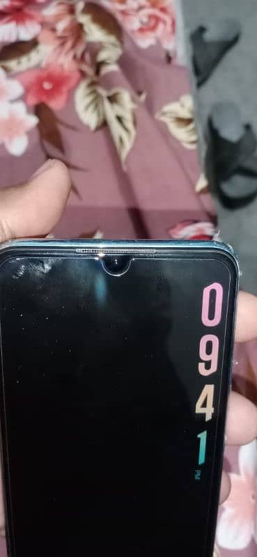 vivo s1  4 128 no open no repair 10 by 9.5 only mobile phone 2