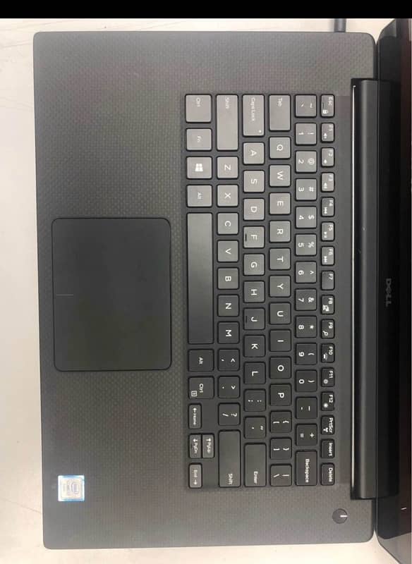 Dell Precision 5530 Core i7-8th 32GB Ram 1