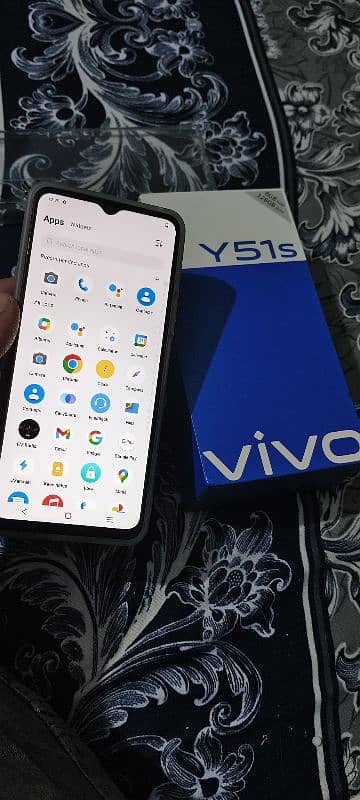 Vivo Y51 Used Condition 10/7 5000 MH bettery 0