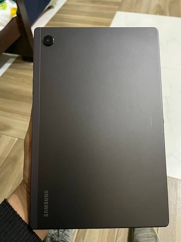 SAMSUNG TAB A8 1