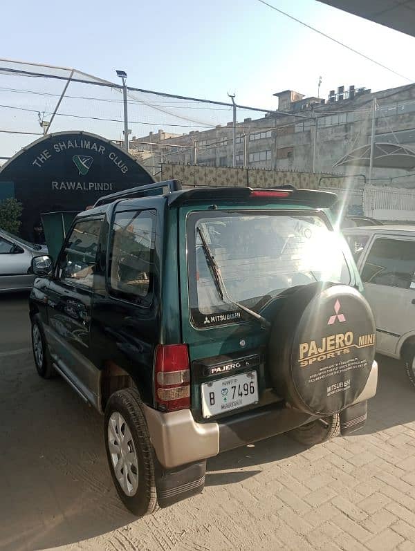 Mitsubishi Pajero 1995 5