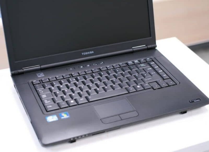 TOSHIBA SATELLITE DYNABOOK 552/G 0