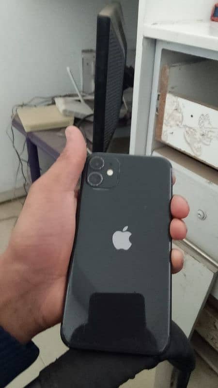 IPHONE 11 NON PTA 0