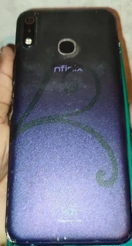 Infinix Hot 8 Lite 3