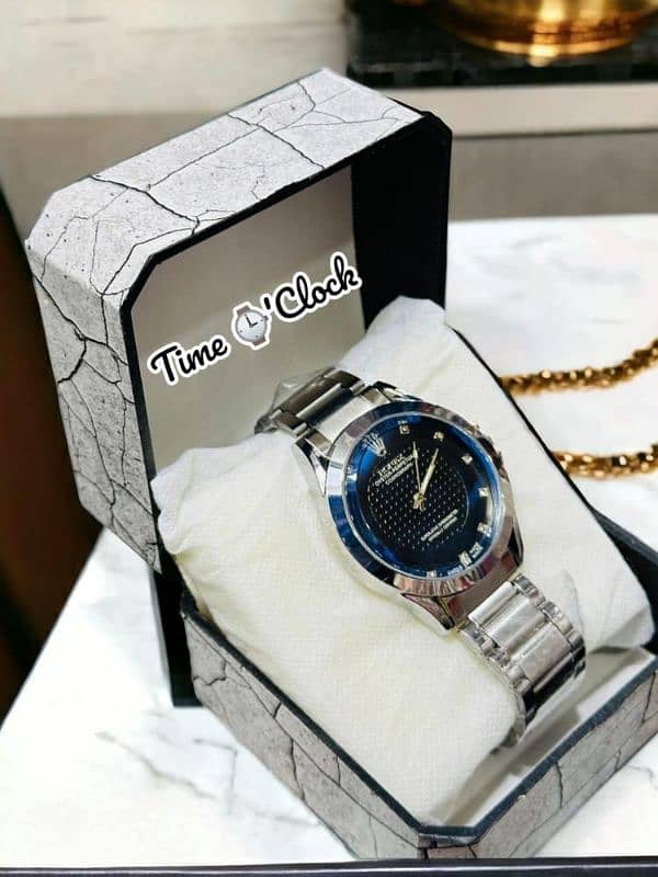 Men watch 1