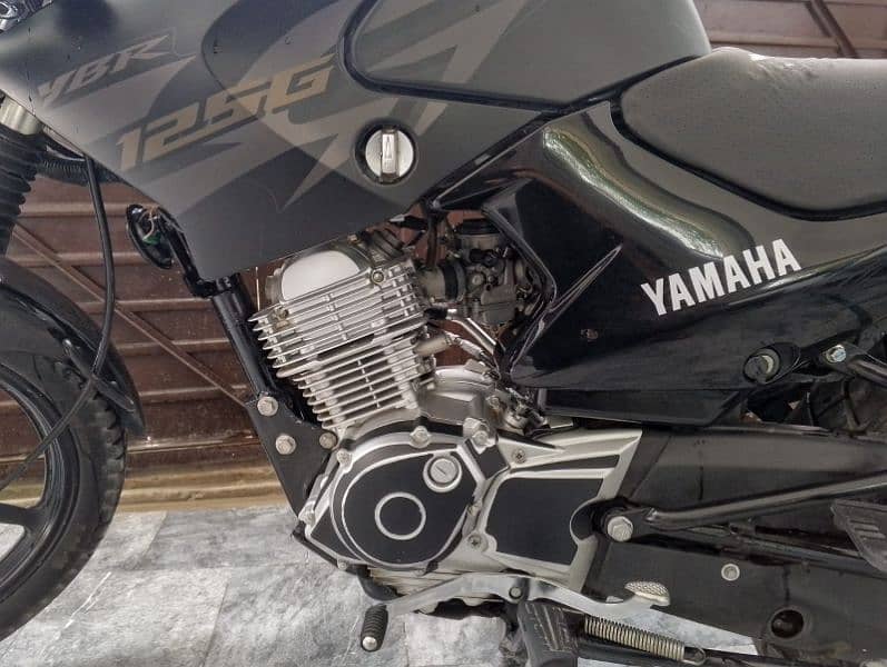 Yamaha YBR G 2019 5