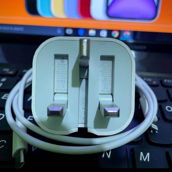 iphone 20watt 3 pin 100% original charger one month backup 03234806676 0