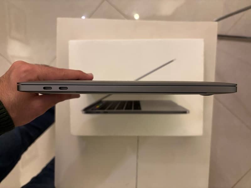 Macbook Pro 2016 Touchbar 512gb 5