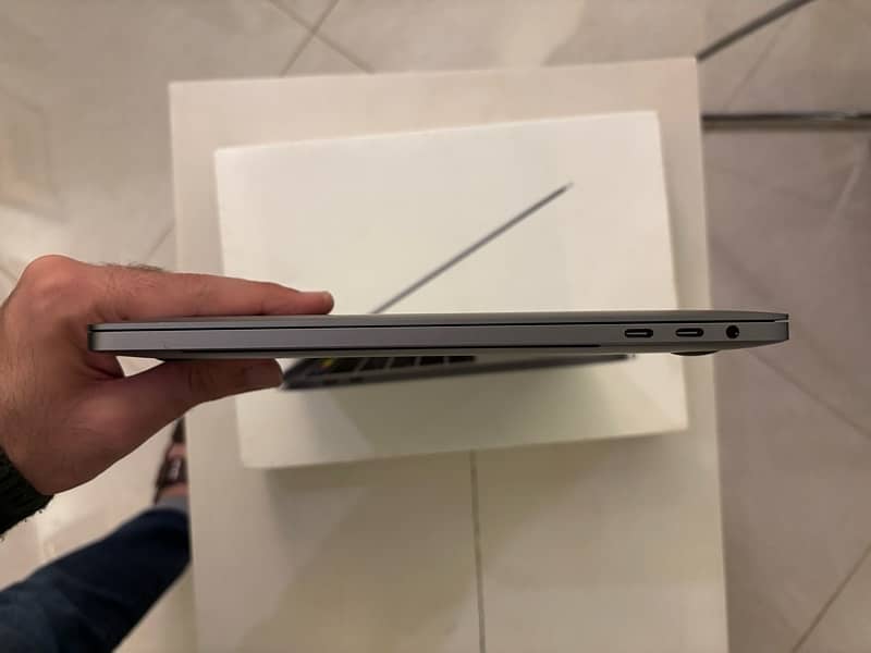 Macbook Pro 2016 Touchbar 512gb 7