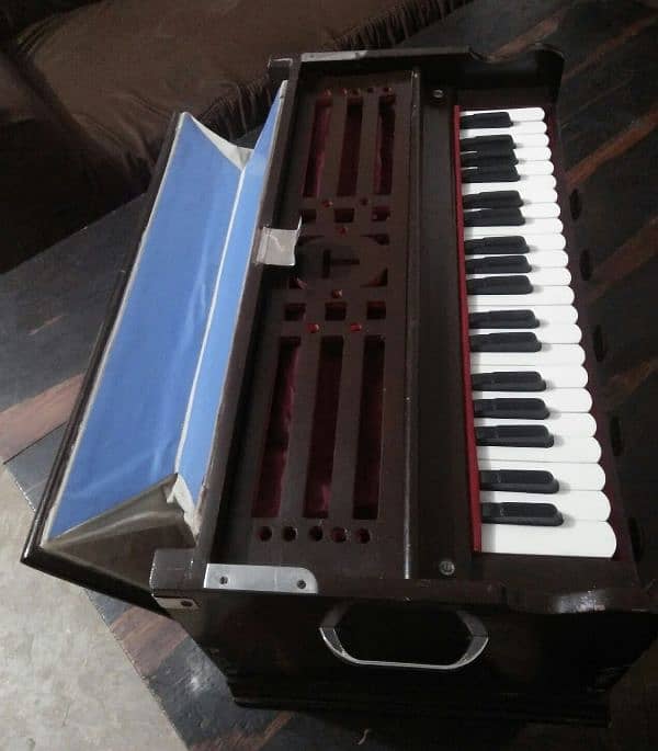 harmonium body sale sale 03204047996 2